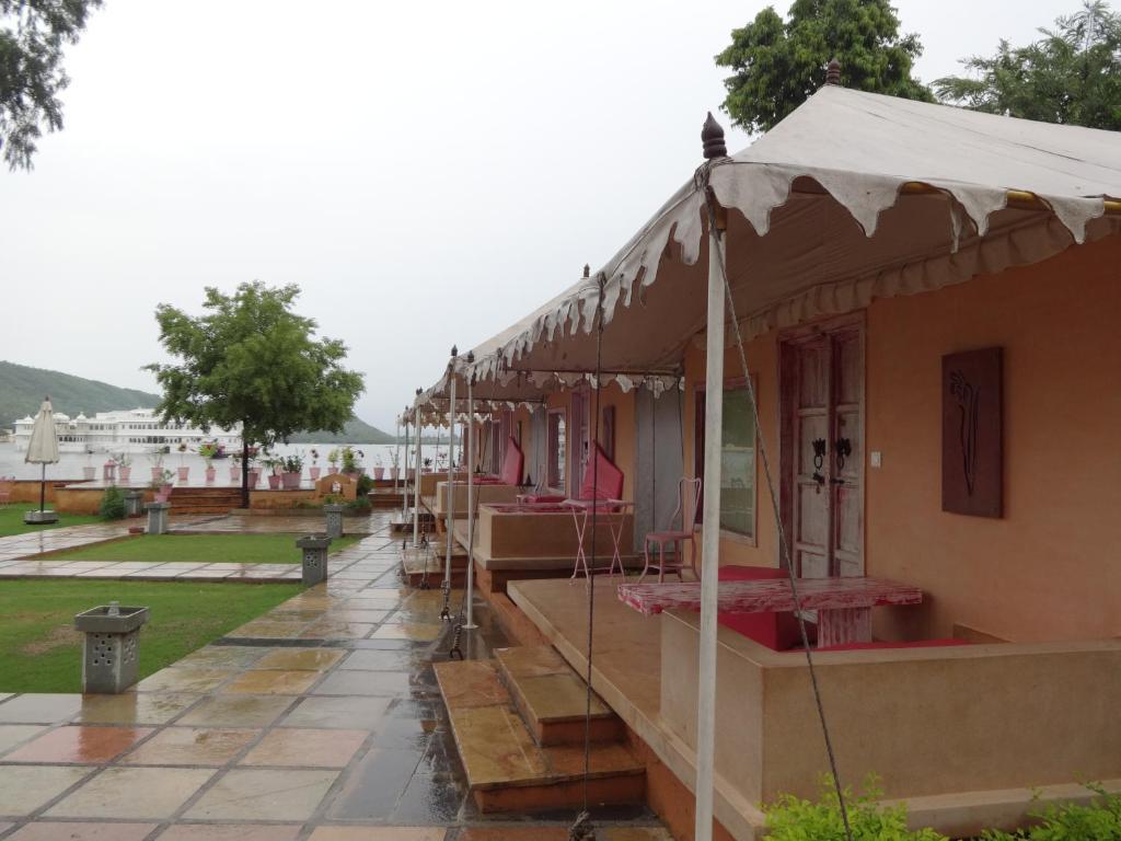 Hotel Raasleela Luxury Camp Udajpur Zewnętrze zdjęcie