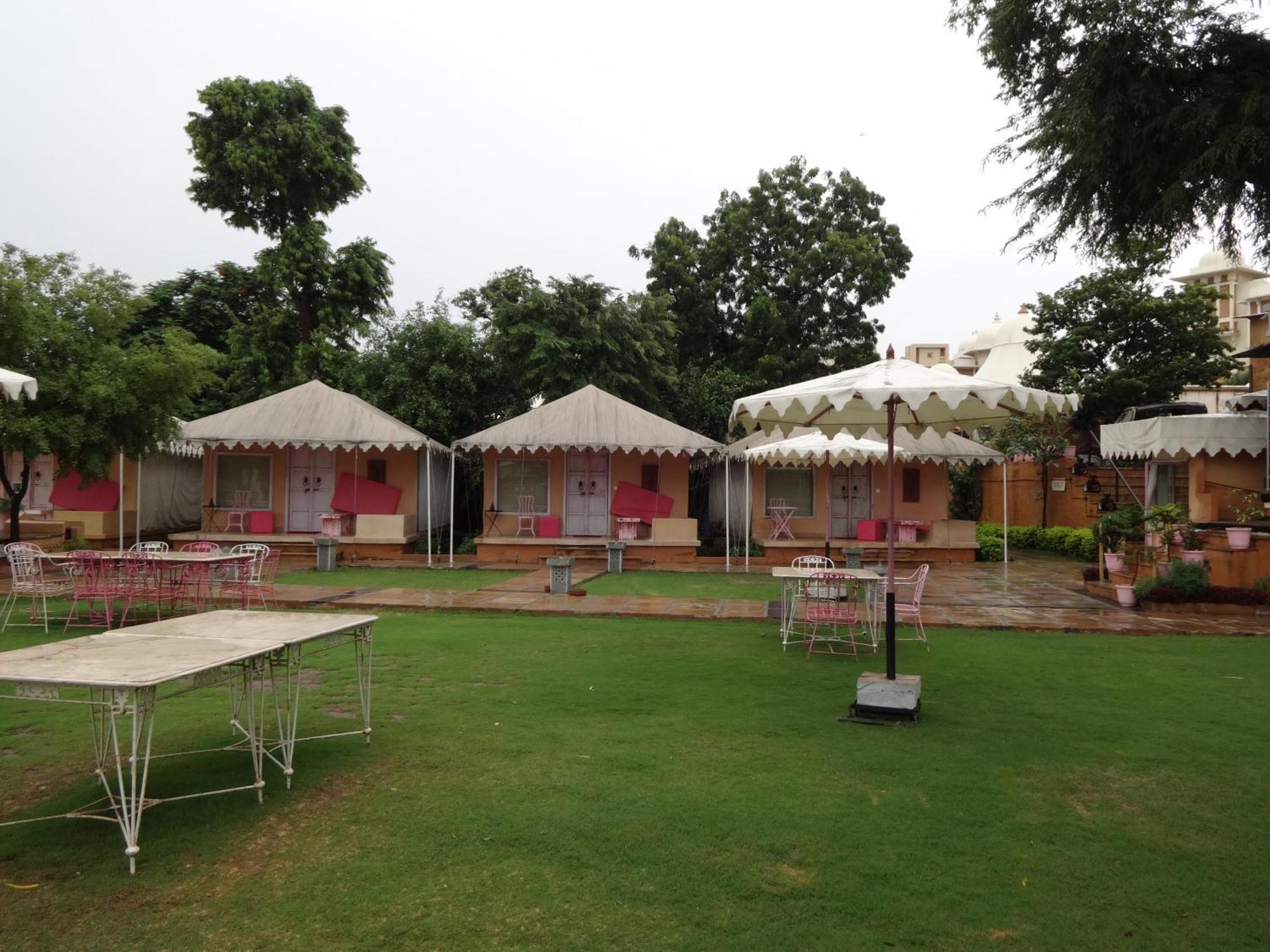 Hotel Raasleela Luxury Camp Udajpur Zewnętrze zdjęcie